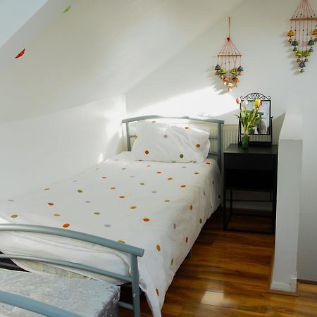 5 Bedroom House Near Cardiff City. מראה חיצוני תמונה